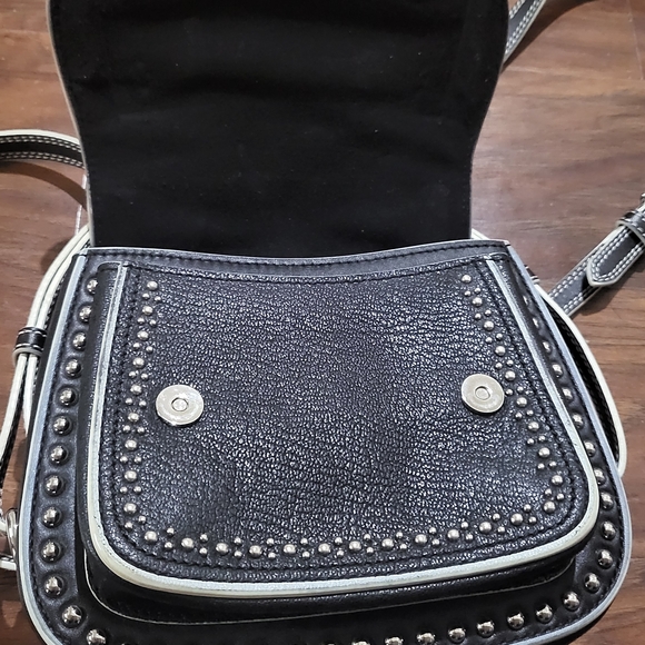 Miu Miu Dahlia Crossbody Bag Small - Picture 6 of 12